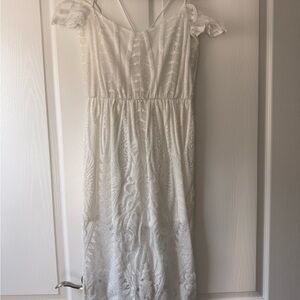 Elegant White Lace Dress